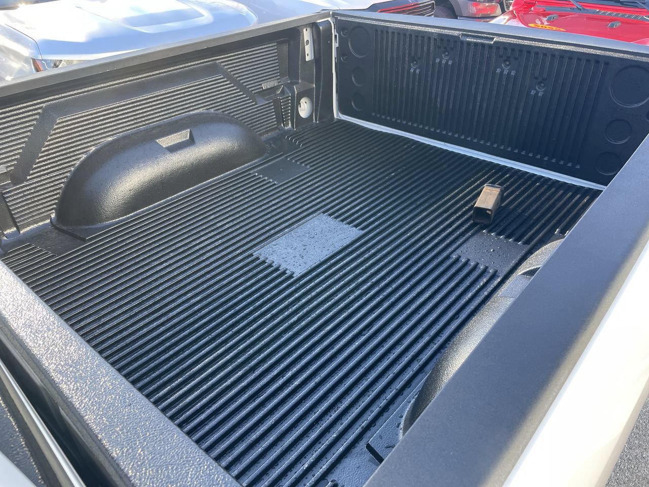 Used 2026 RAM 2500 Laramie AWD/4WD image 23