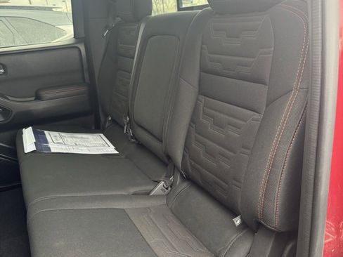 Used 2023 Nissan Frontier PRO-4X w/ Pro Convenience Package image 9