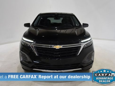 Used 2023 Chevrolet Equinox LT image 2