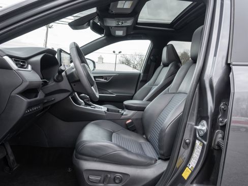 Used 2023 Toyota RAV4 XSE image 2