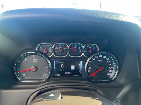 Used 2018 Chevrolet Tahoe LT image 30