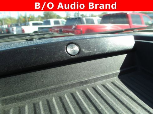 Used 2020 Ford F350 Lariat w/ Lariat Value Package image 16