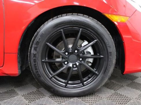 Used 2019 Honda Civic LX image 5