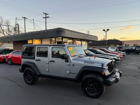 Used 2015 Jeep Wrangler Unlimited Sport image 10