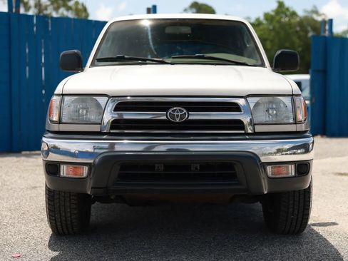 Used 2000 Toyota 4Runner 2WD w/ Upgrade Value Pkg 1 image 10