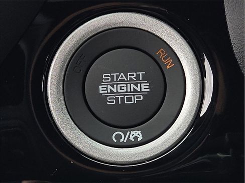 New 2026 RAM 1500 Laramie w/ Night Edition image 17