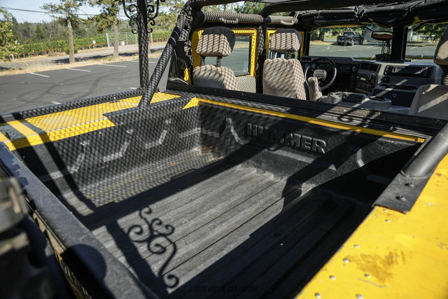 Used 2002 HUMMER H1 4-Door Open Top AWD/4WD image 64