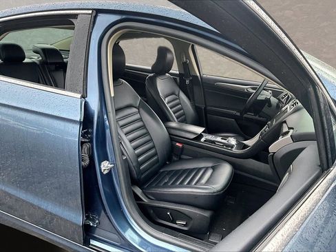 Used 2019 Ford Fusion SEL image 6