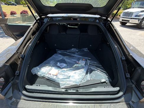 New 2026 Dodge Charger R/T AWD/4WD image 13