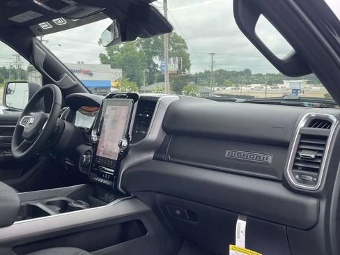New 2025 RAM 1500 Big Horn AWD/4WD image 14