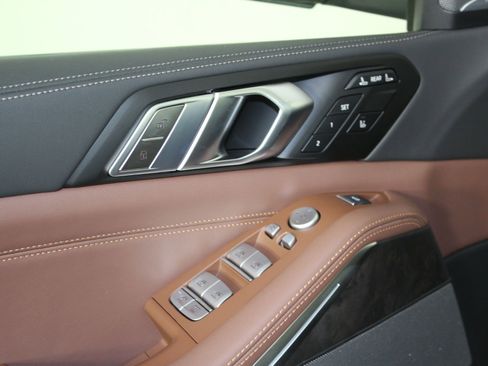 New 2026 BMW X7 xDrive40i image 23