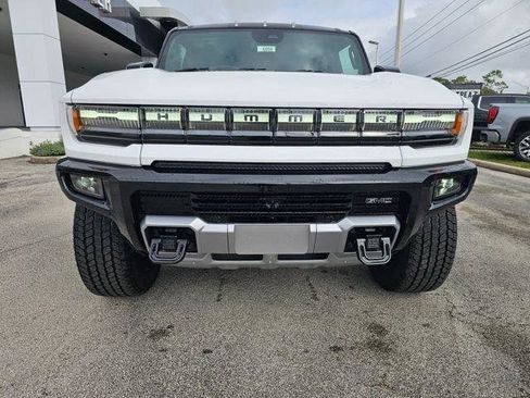 New 2026 GMC Hummer EV 2X image 8