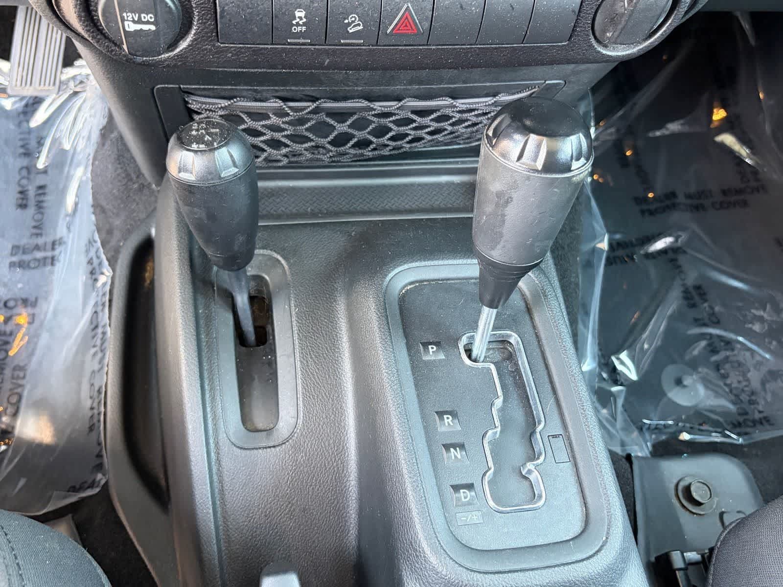 Used 2018 Jeep Wrangler Unlimited Sport AWD/4WD image 34