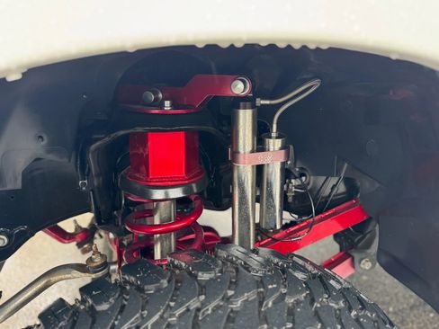 Used 2013 RAM 2500 Tradesman w/ Chrome Appearance Group image 39