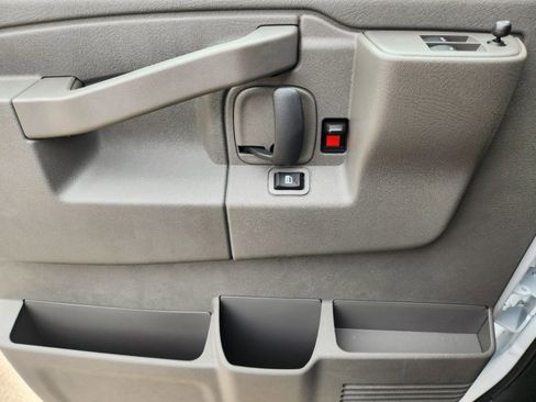 New 2025 Chevrolet Express 2500 w/ Driver Convenience Package image 25