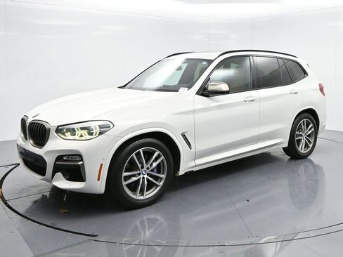 Used 2018 BMW X3 M40i image 3