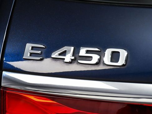 Used 2022 Mercedes-Benz E 450 4MATIC All-Terrain Wagon image 88