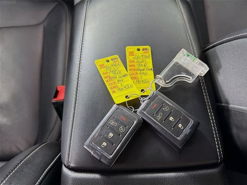 Used 2021 Jeep Grand Cherokee L Limited AWD/4WD image 35