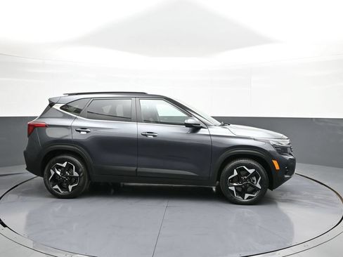 Certified 2024 Kia Seltos EX AWD/4WD image 5