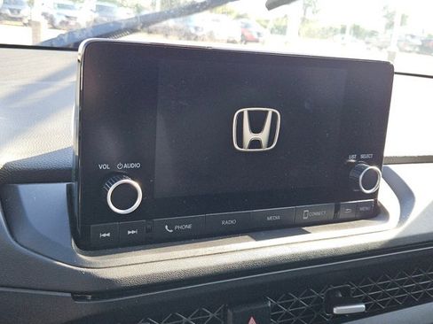 Used 2024 Honda Accord EX image 9