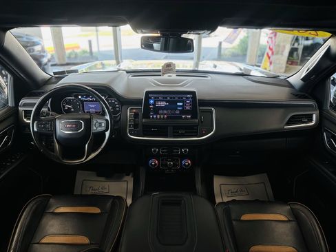 Used 2021 GMC Yukon XL AT4 w/ AT4 Premium Plus Package AWD/4WD image 49