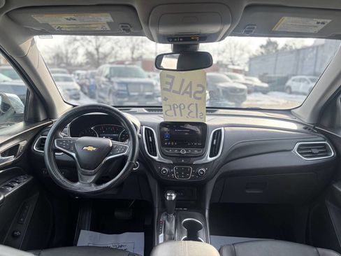 Used 2019 Chevrolet Equinox Premier image 12