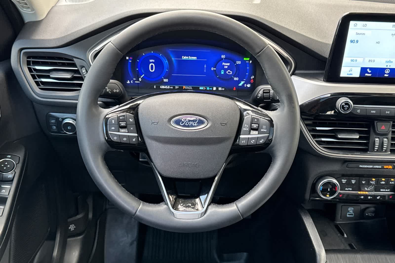 Used 2022 Ford Escape SEL w/ Technology Package FWD image 14
