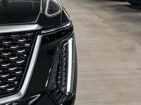 Used 2026 Cadillac Escalade Luxury image 10