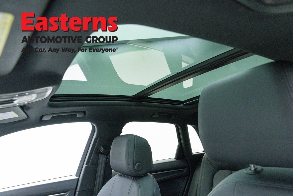 Used 2025 Audi Q3 2.0T Premium AWD/4WD image 37