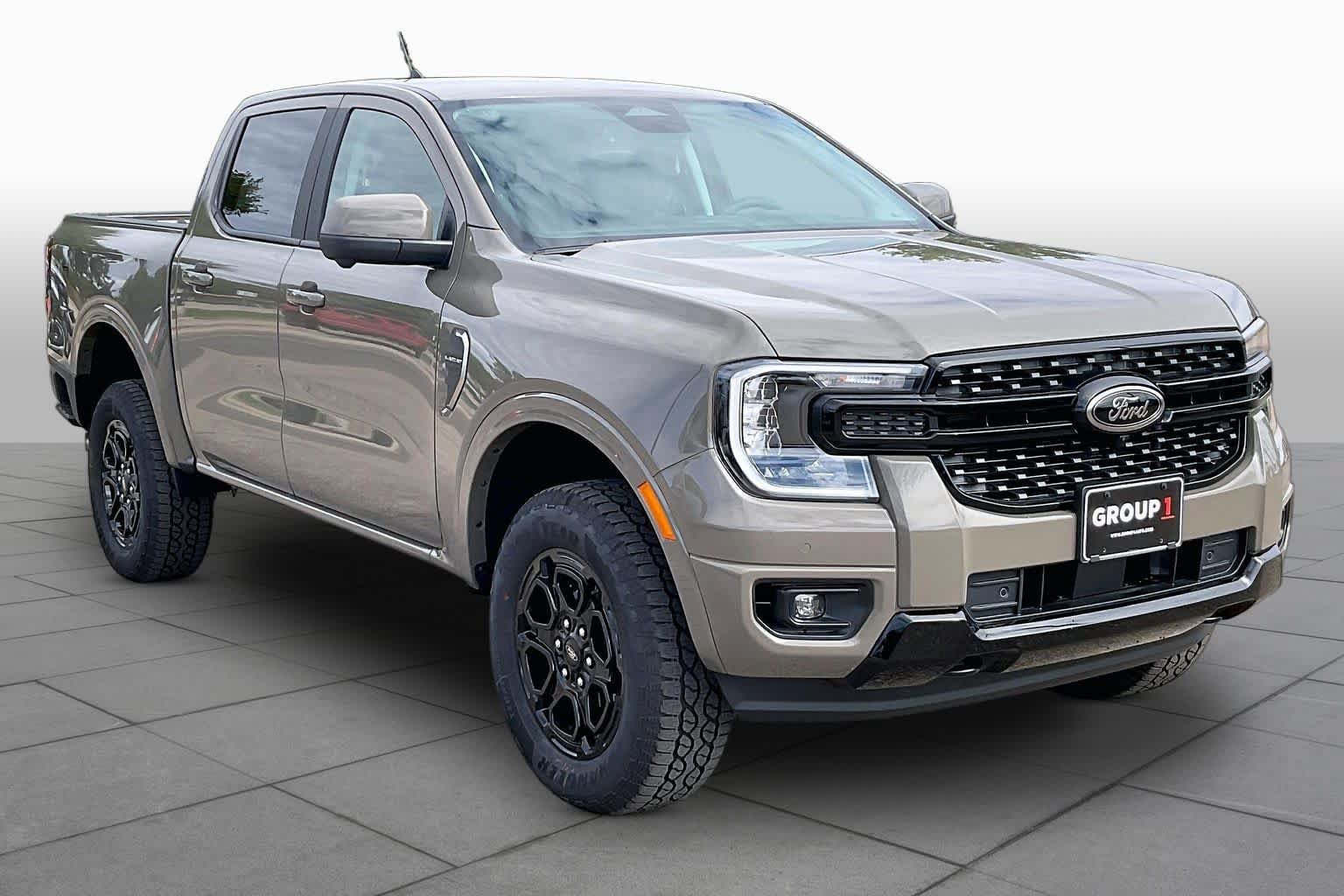 New 2026 Ford Ranger Lariat w/ Black Appearance Package AWD/4WD image 2