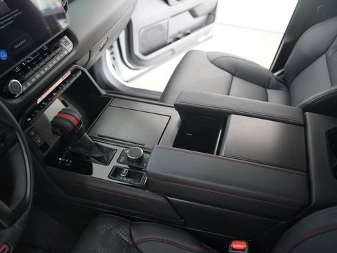 Used 2025 Toyota Sequoia TRD Pro AWD/4WD image 22