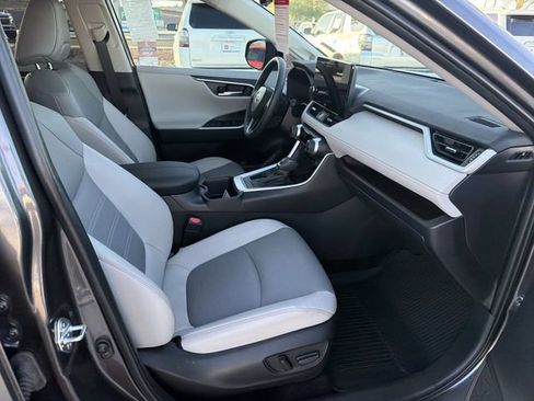 Certified 2025 Toyota RAV4 Limited FWD image 28
