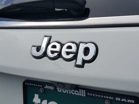 Used 2023 Jeep Compass Limited w/ Elite Group AWD/4WD image 8