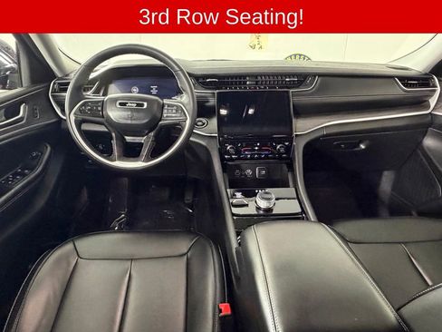 Used 2023 Jeep Grand Cherokee L Limited w/ Trailer Tow Group (B) AWD/4WD image 8
