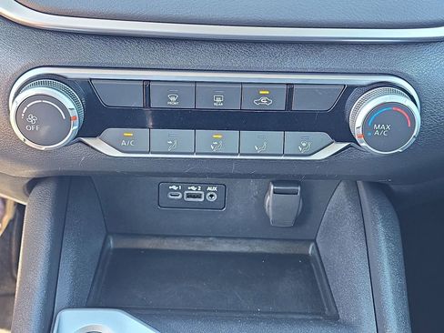 Used 2022 Nissan Altima 2.5 SV image 28