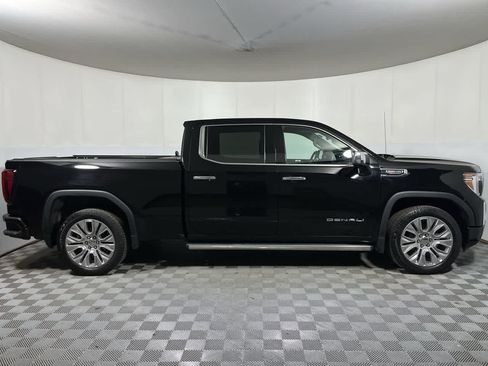 Used 2021 GMC Sierra 1500 Denali w/ Denali Ultimate Package AWD/4WD image 9