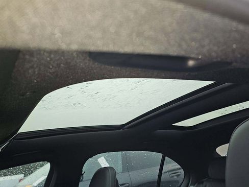 Used 2025 Mercedes-Benz C 36 AMG S image 18