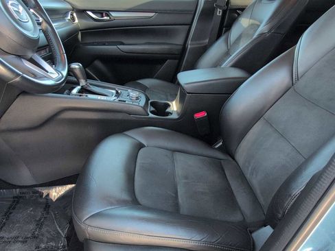 Used 2019 MAZDA CX-5 Touring image 17