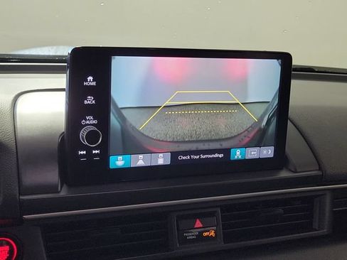 Used 2025 Honda Pilot EX-L image 30