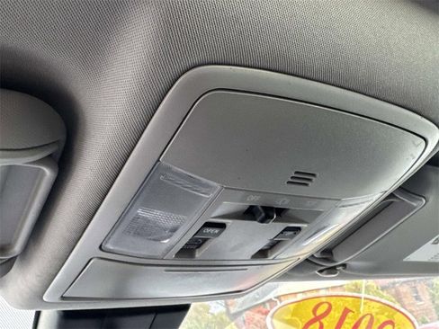 Used 2018 Toyota RAV4 XLE image 28