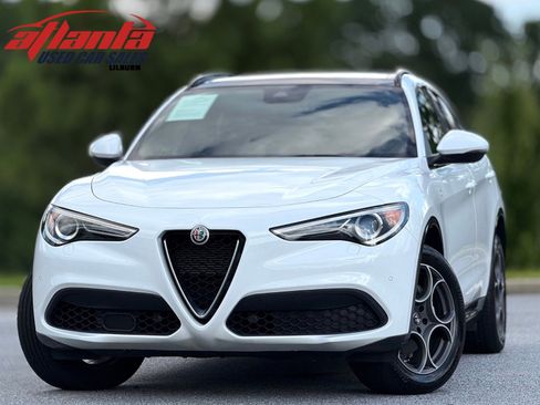 Used 2022 Alfa Romeo Stelvio Ti image 1