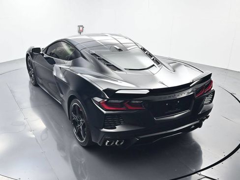 Used 2023 Chevrolet Corvette Stingray Premium Cpe w/ Z51 Performance Package RWD image 33