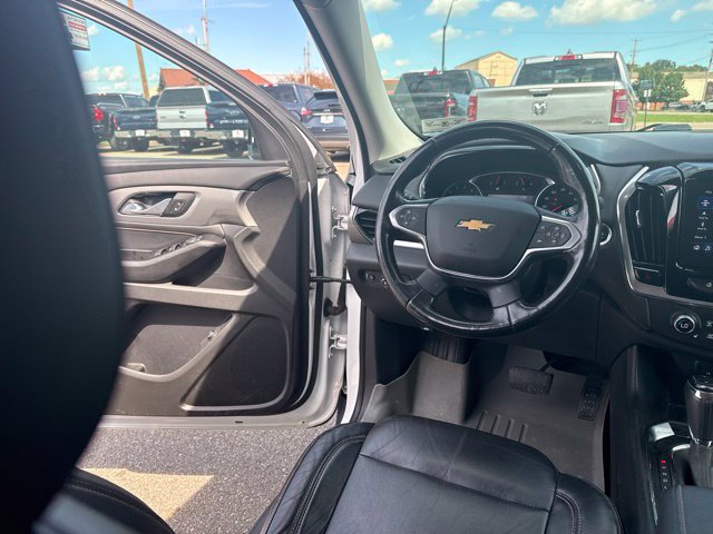 Used 2020 Chevrolet Traverse LT AWD/4WD image 18