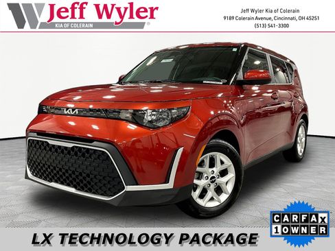 Used 2023 Kia Soul LX w/ LX Technology Package FWD image 1