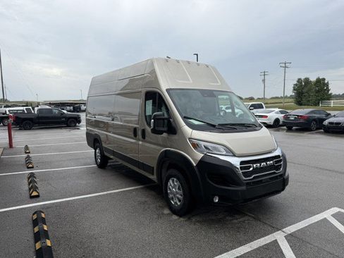 Used 2025 RAM ProMaster 3500 w/ Quick Order Package 22G SLT image 4