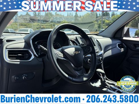 Used 2024 Chevrolet Equinox LT AWD/4WD image 12