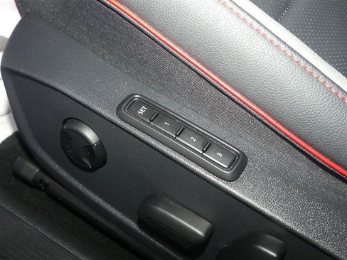Used 2024 Volkswagen GTI SE FWD image 25