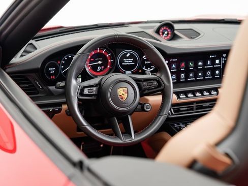 Used 2022 Porsche 911 Carrera GTS image 9