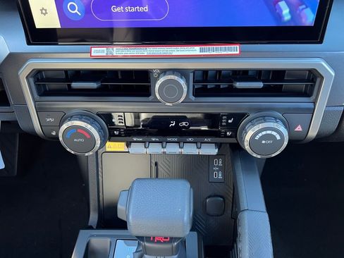 New 2026 Toyota 4Runner TRD Off-Road Premium image 25