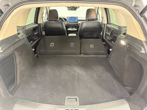 Used 2024 Lincoln Corsair AWD w/ Equipment Group 102A image 46